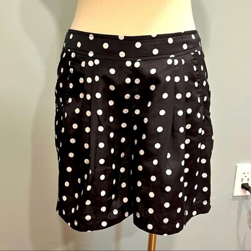 Grass Collection White and Black Polka Dot Dress Shorts Size 5